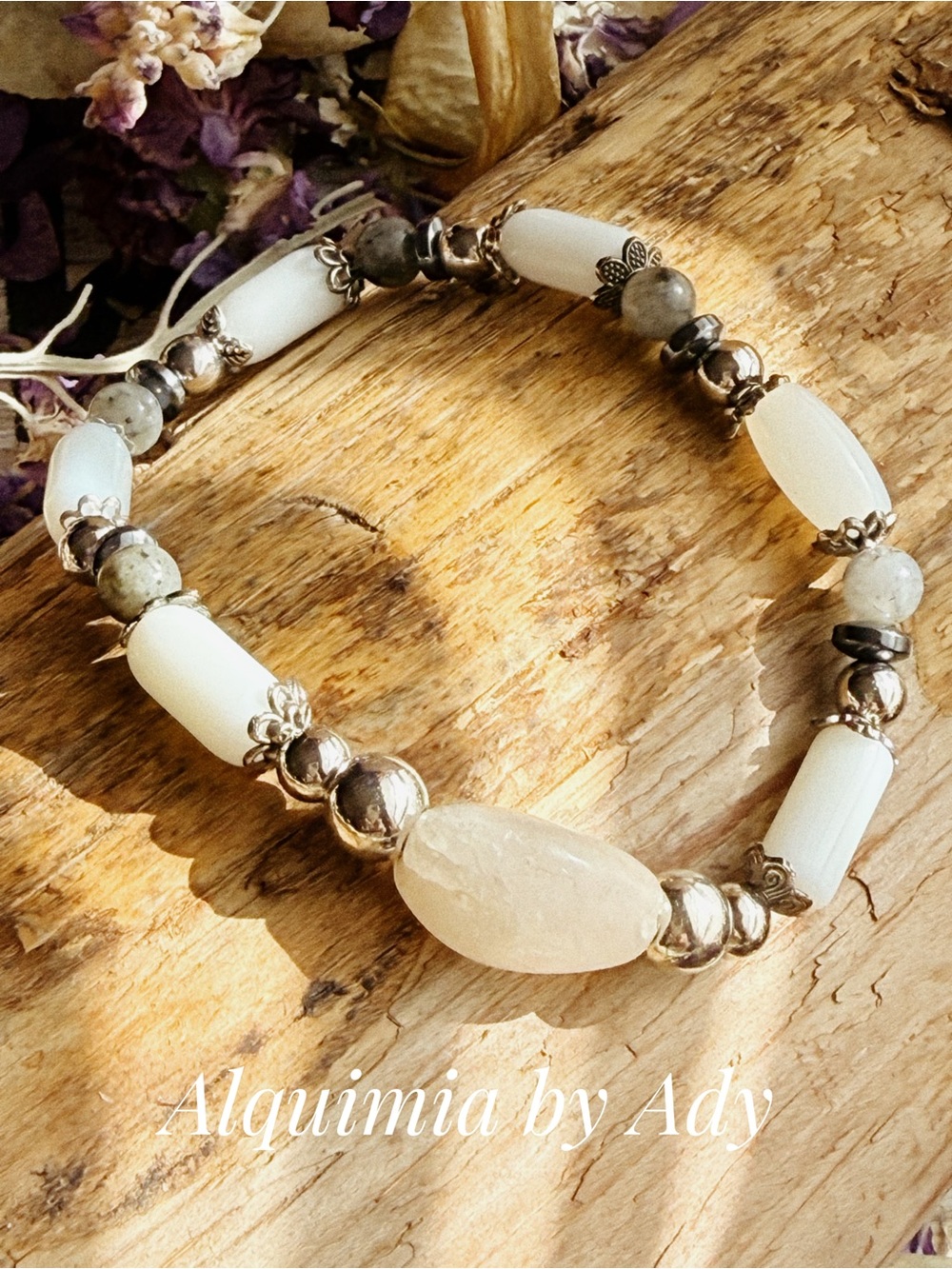 White agate, glass and Silver Beaded Bracelet